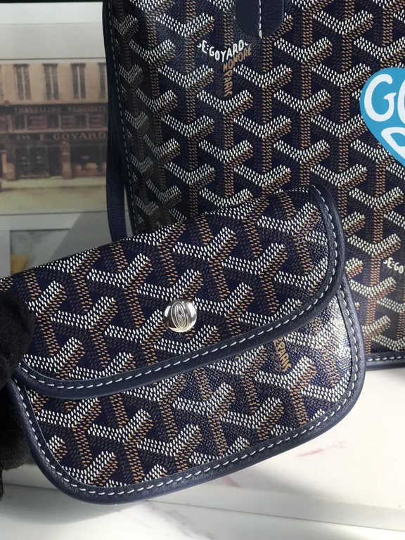 Goyard Bag 